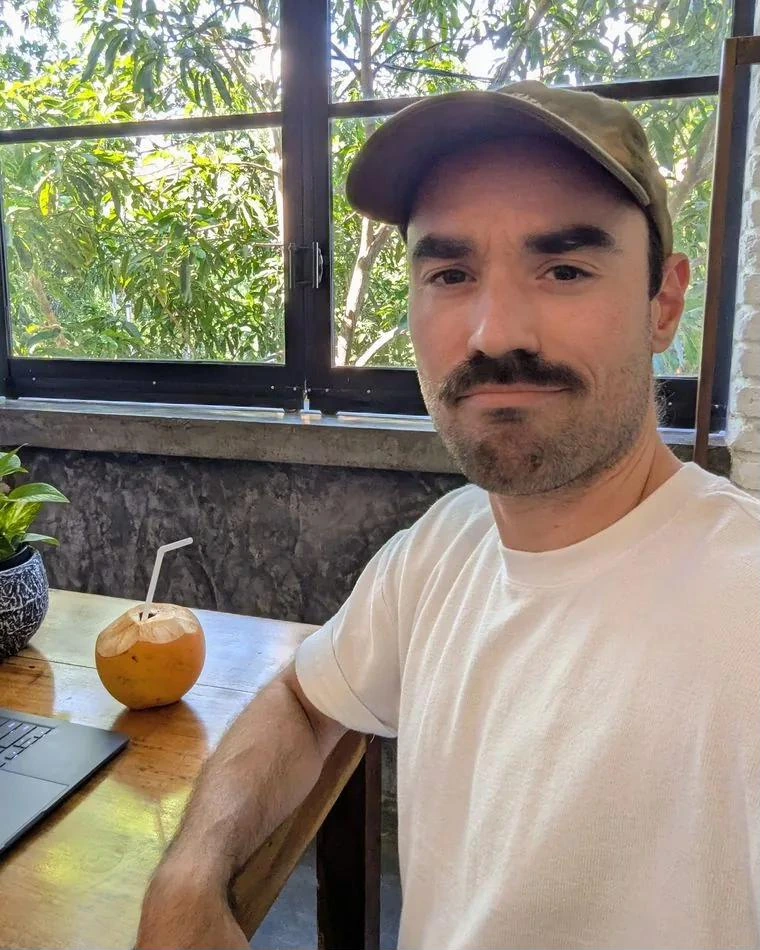 JY Scauri working remotely in Sri Lanka